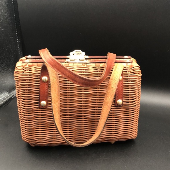 Rare Find 60s/70s Coated Wicker Buckle Handbag Hand Made In Hong Kong EUC - Picture 2 of 13